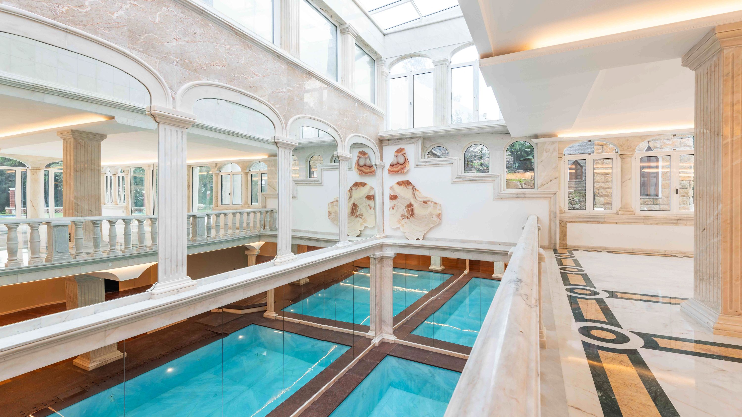 Piscina Interior