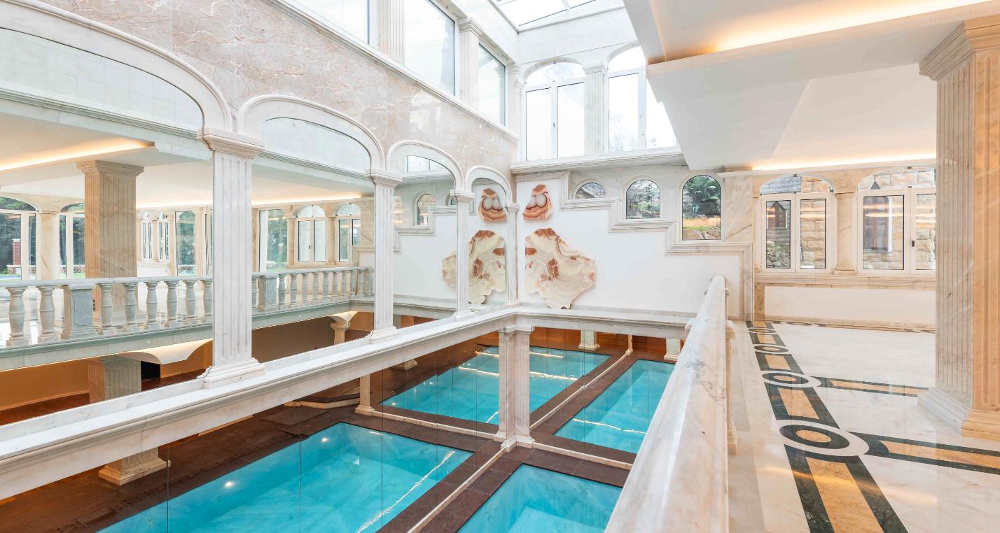 Piscina Interior
